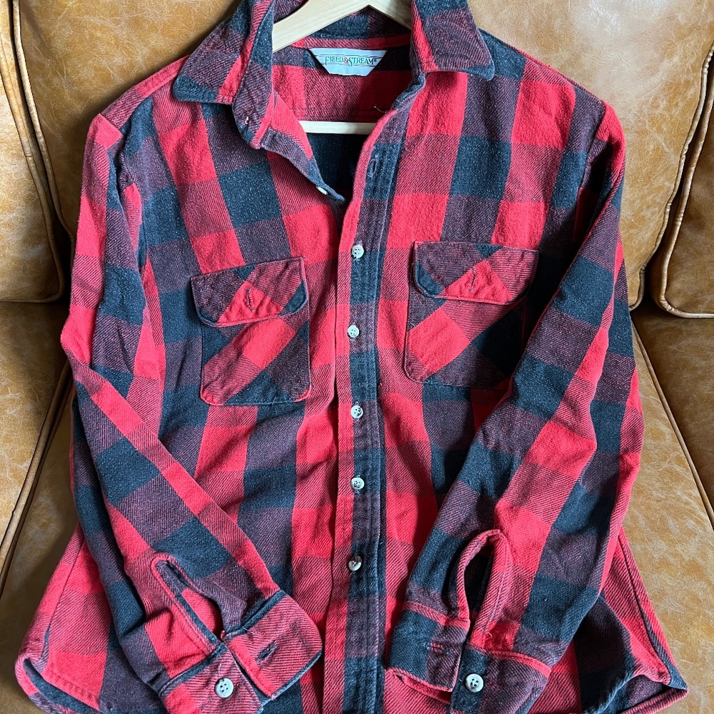 Vintage field and stream flannel red and grey